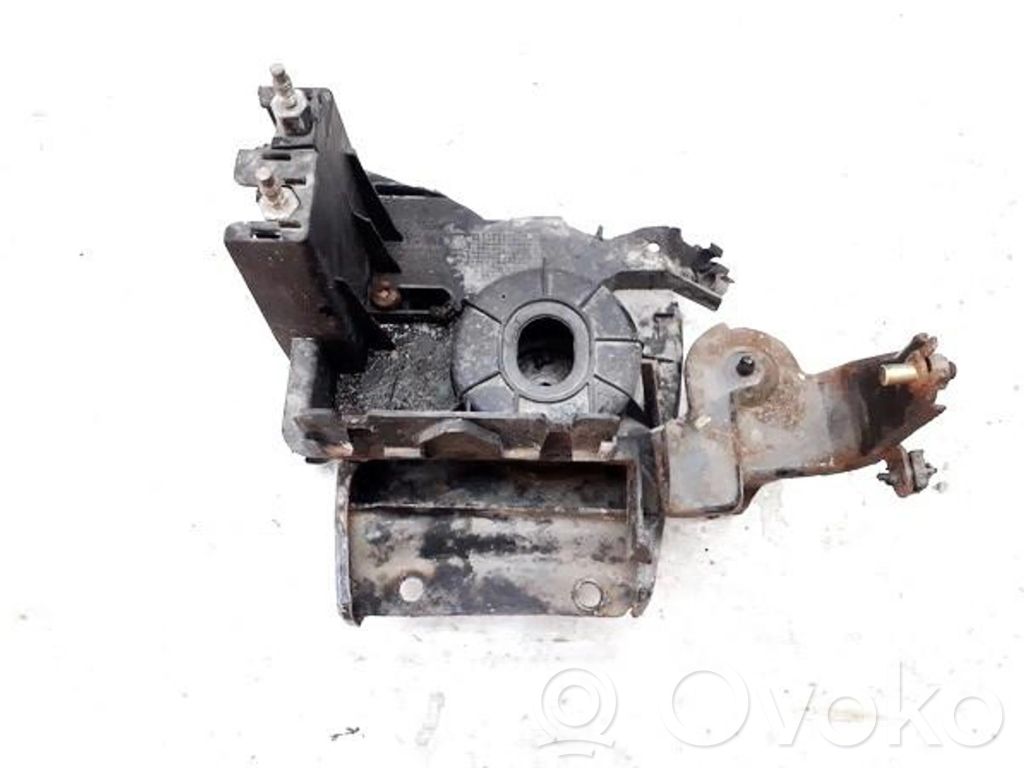 Citroen Xsara Picasso Suport tampon motor