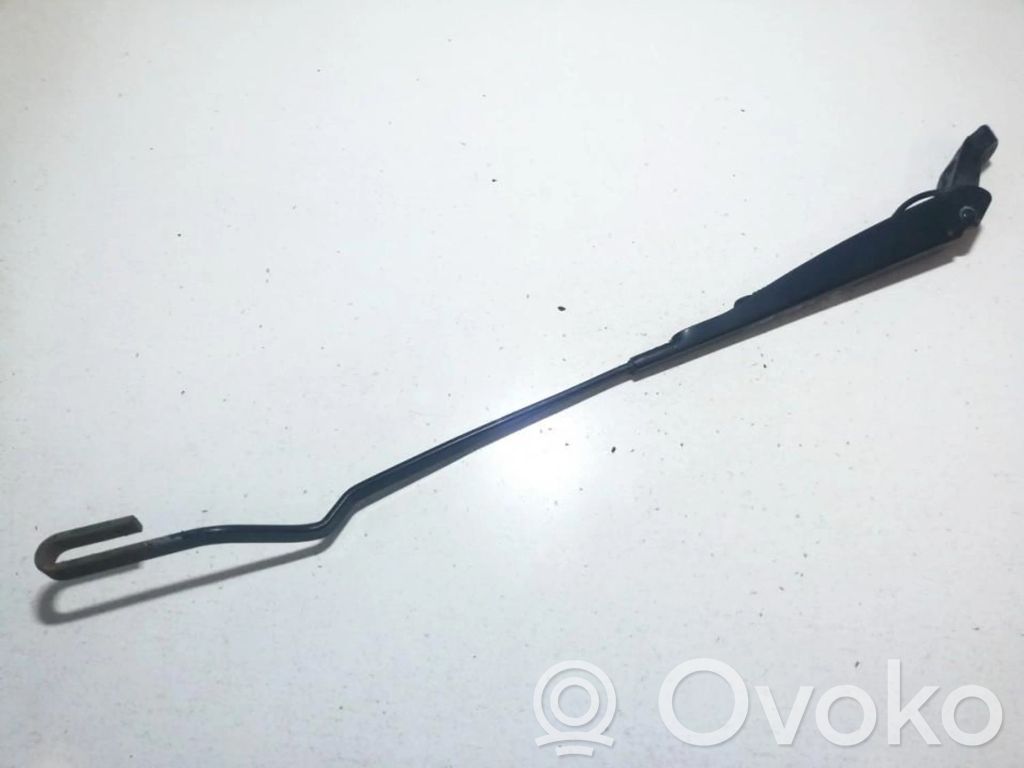 Brazo del limpiaparabrisas delantero   7M0955409B,95VW17526BC,7M0955409B,95VW17526BC