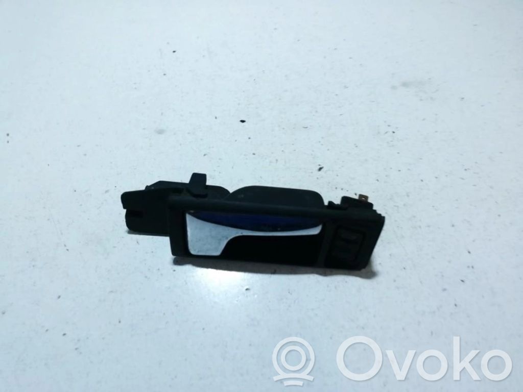 Manecilla interna puerta delantera   4A0837020,4A0837020