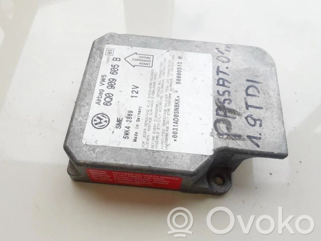 Volkswagen PASSAT B5.5 Unitate/modul de comandă airbaguri 