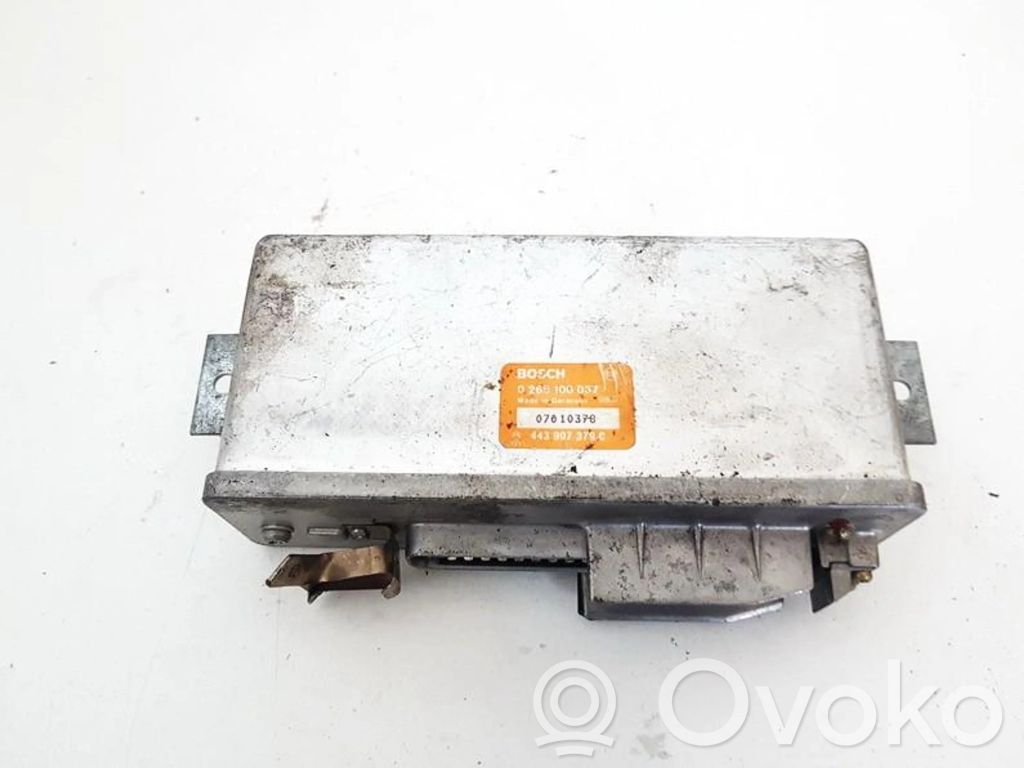 Unidad de control/módulo del ABS   0265100037,443907379C,0265100037,443907379C