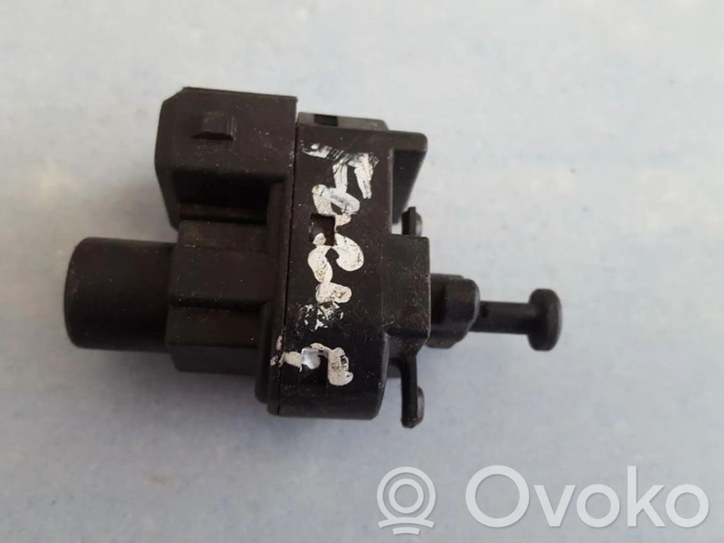 Interruptor sensor del pedal de freno   93BB13480BC,93BB13480BC,93BB13480BC,93BB13480BC