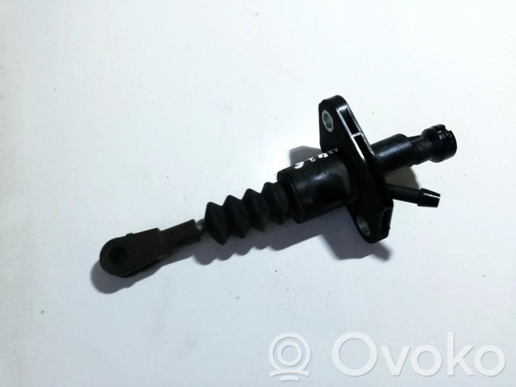 Opel Vectra B Pompa della frizione