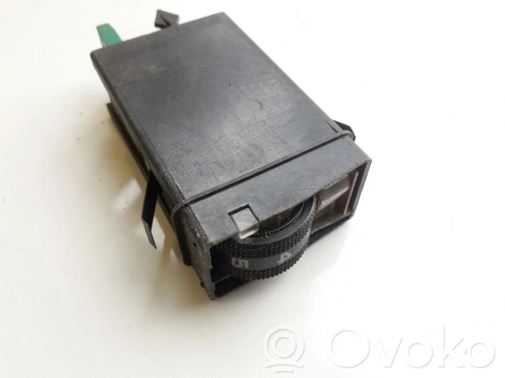 Audi A8 S8 D2 4D Bouton commande réglage hauteur de phares