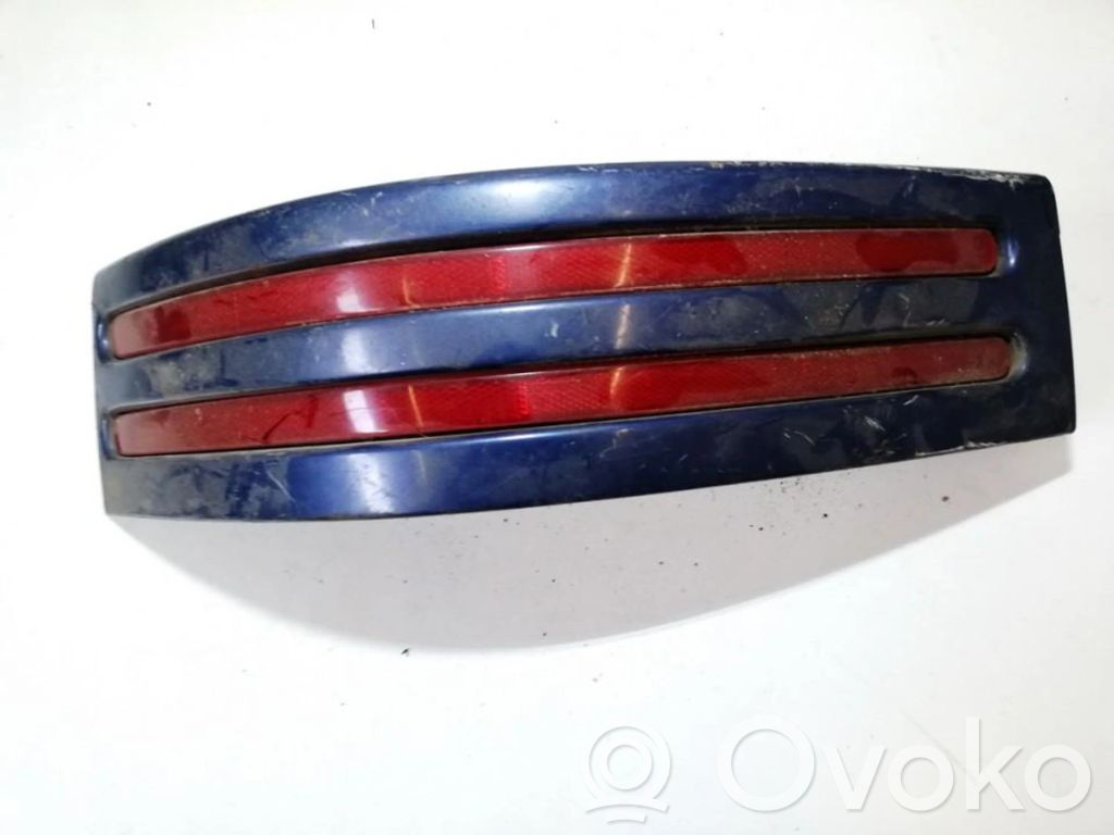 Dodge Intrepid Listwa pod lampę tylną 