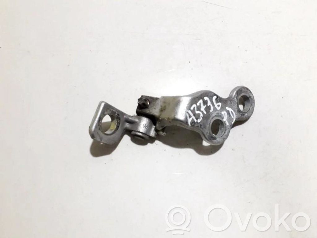 Ford Focus Front door upper hinge 