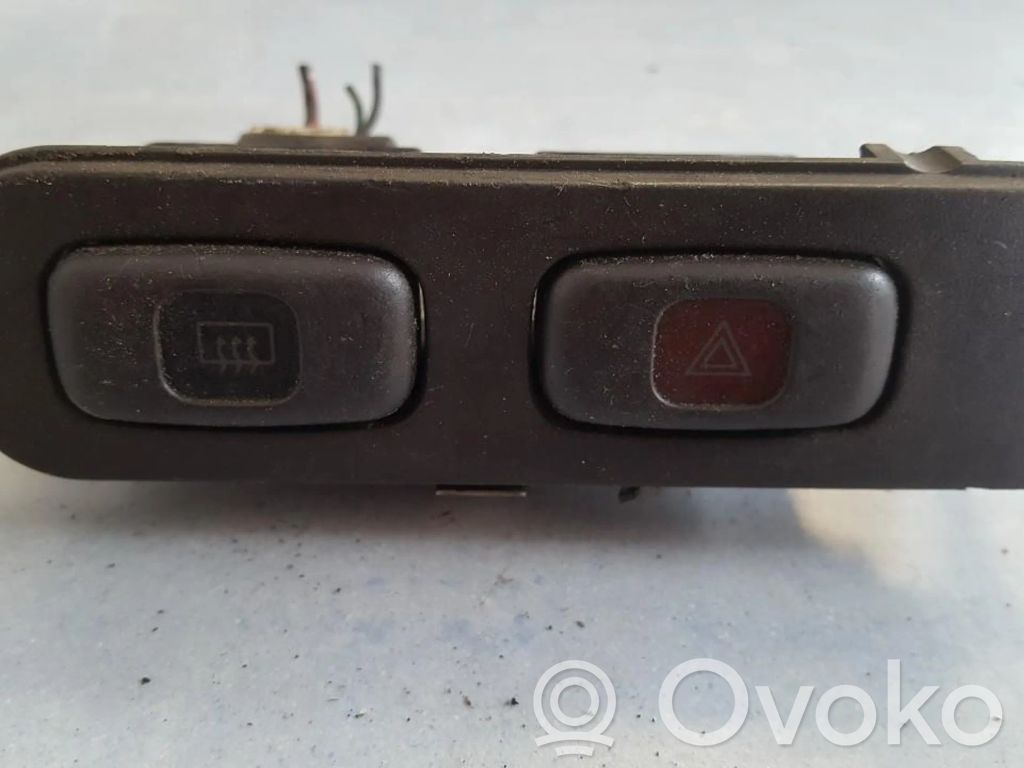 Mitsubishi Galant Comutator lumini pericol
