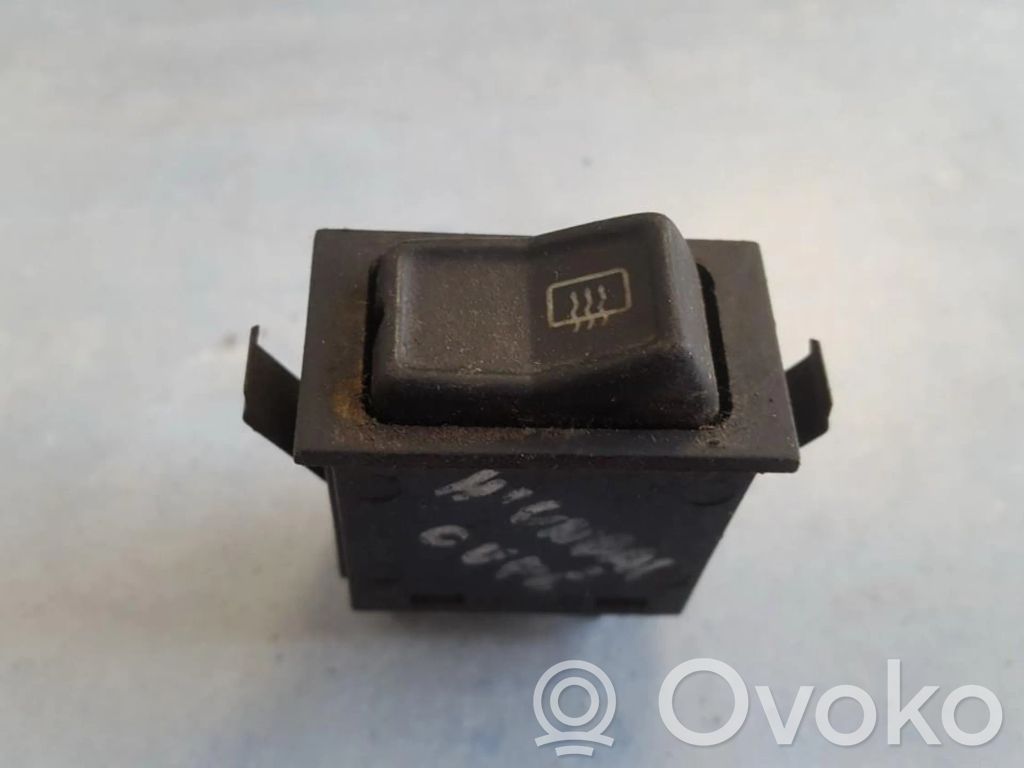 Volkswagen Golf II Przycisk / Przełącznik ogrzewania szyby przedniej / czołowej 
