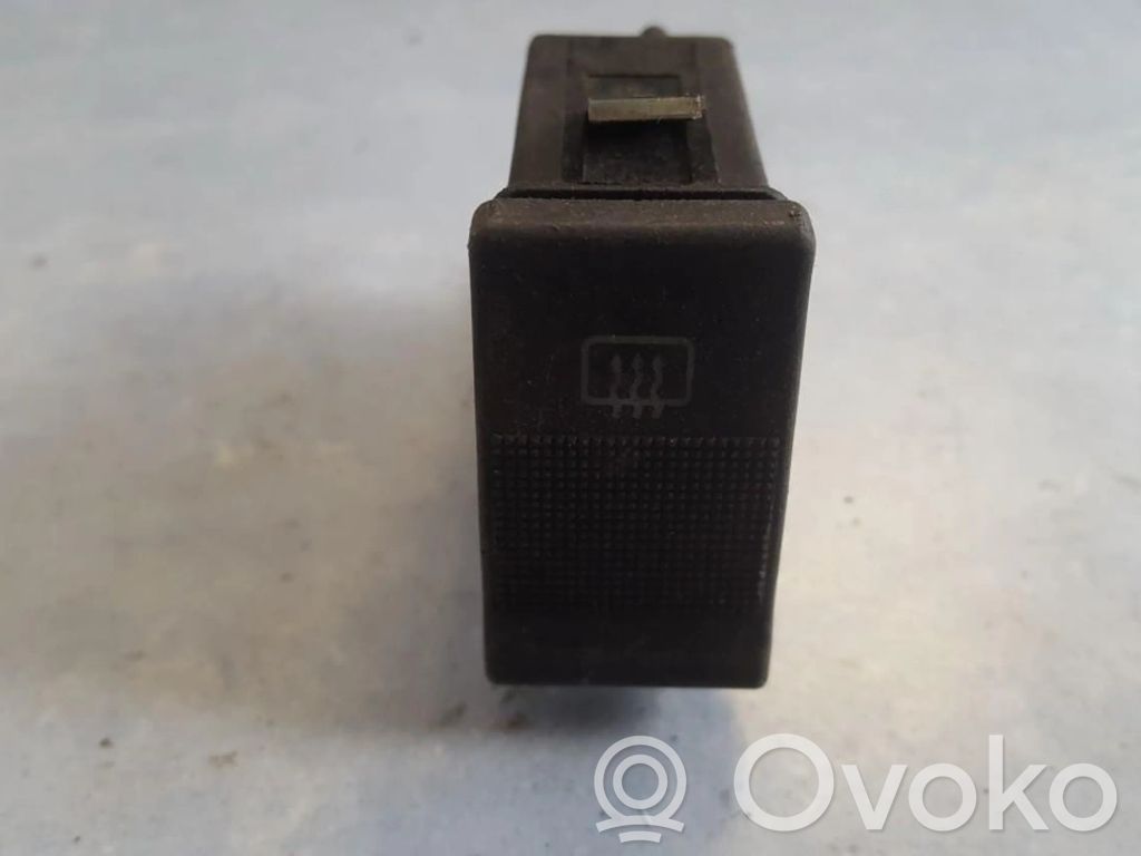 Audi 80 90 S2 B4 Schalter Scheibenheizung 