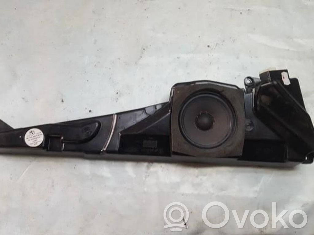 BMW 5 E39 Altavoz subwoofer 