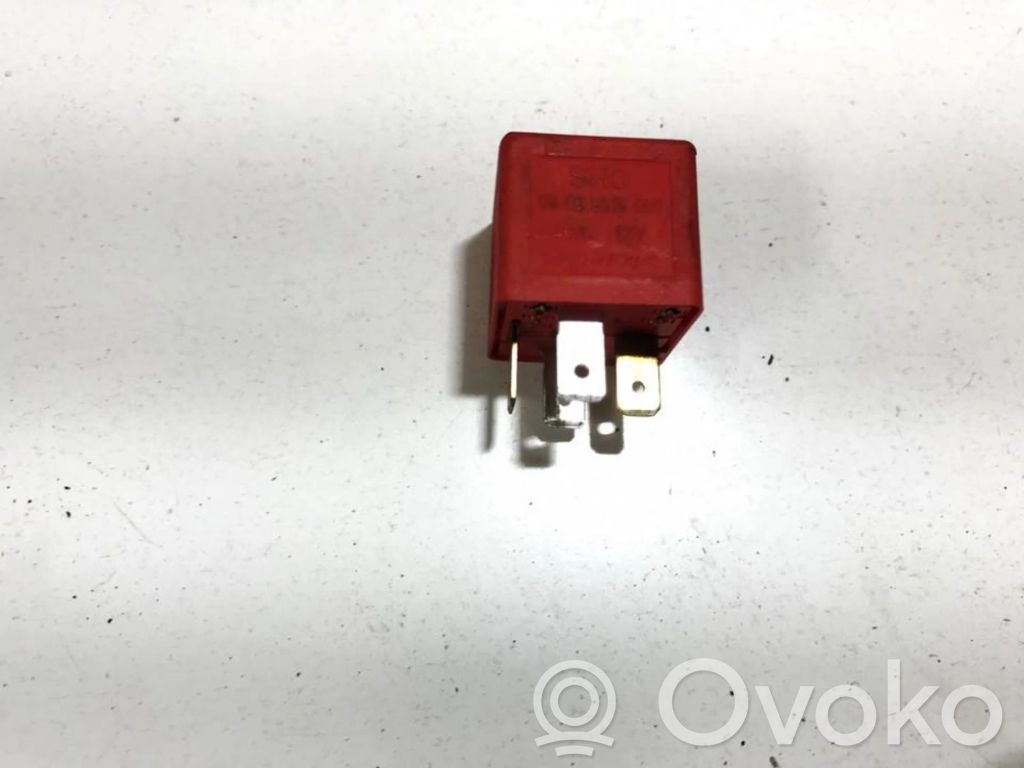 Audi A6 S6 C5 4B Other relay 