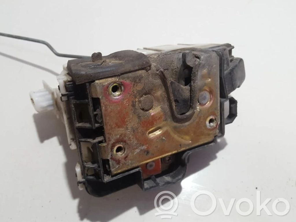 Volkswagen Golf III Serrure de porte arrière