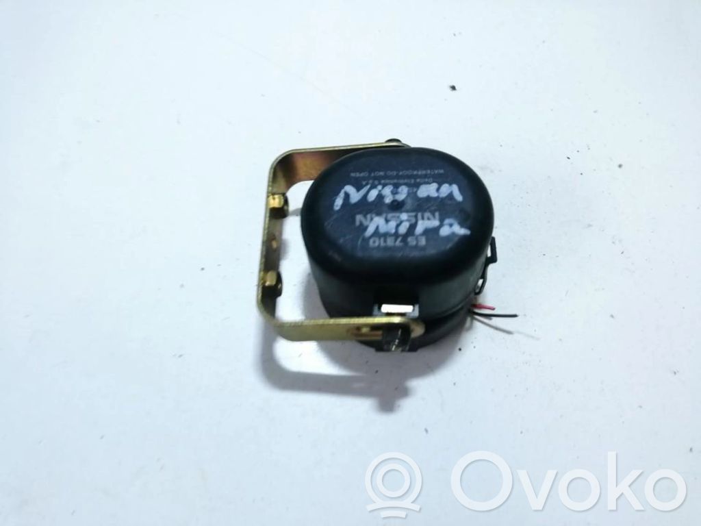 Nissan Micra Syrena alarmu 