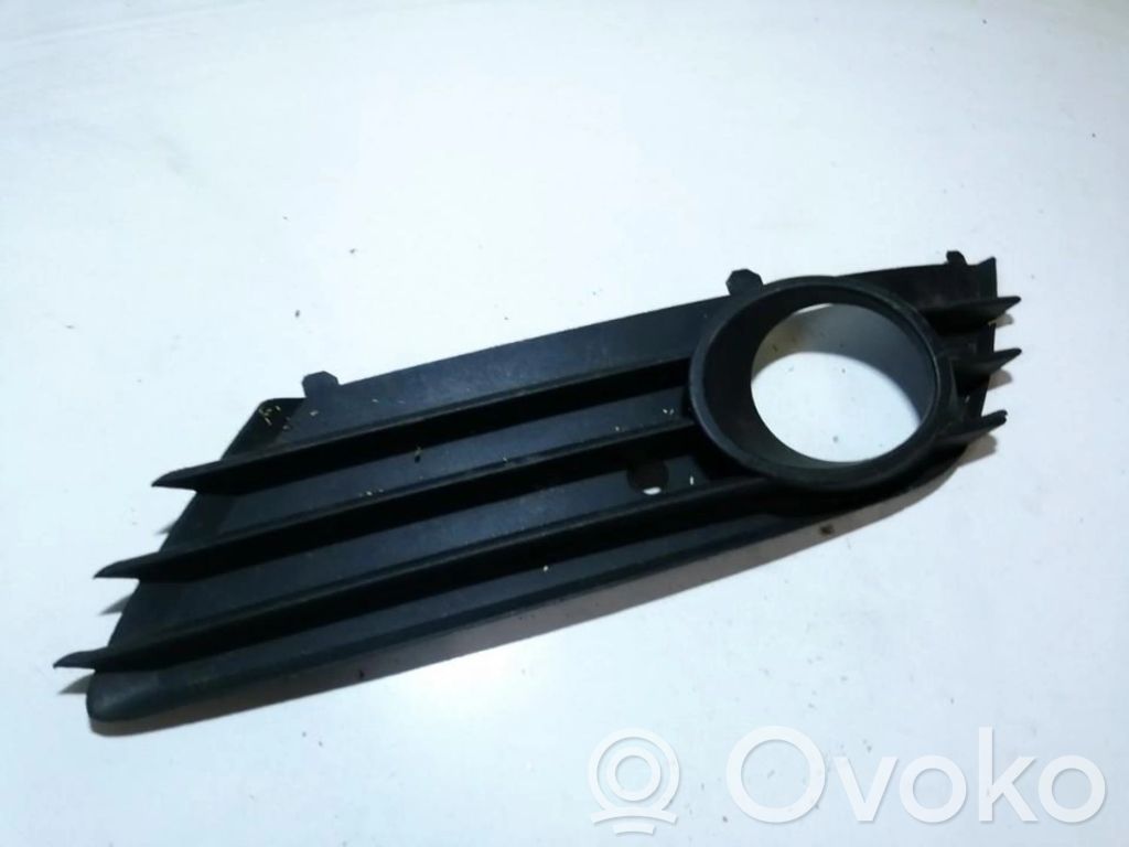 Opel Astra H Grilă inferioară bară față 