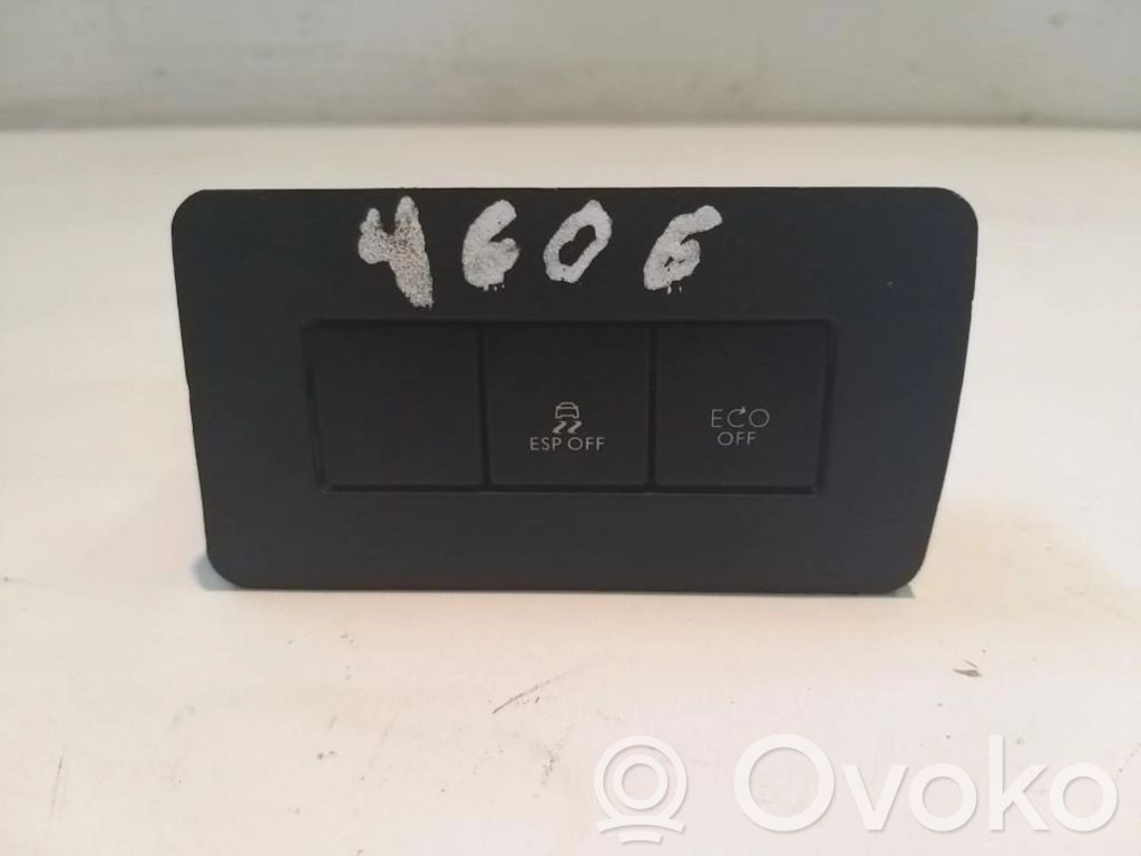 Citroen DS3 Schalter Antriebsschlupfregelung ASR 
