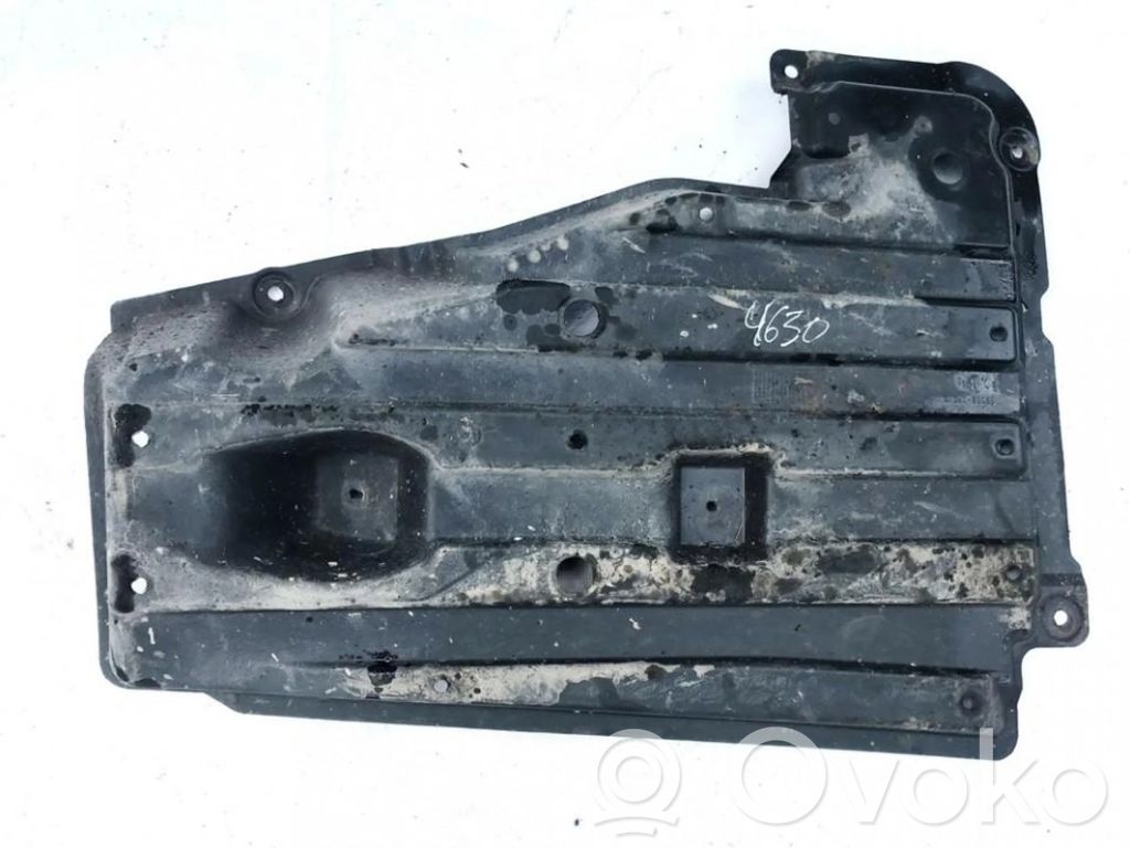 Placa protectora/protector antisalpicaduras motor   583980F010,583980F010,583980F010,583980F010