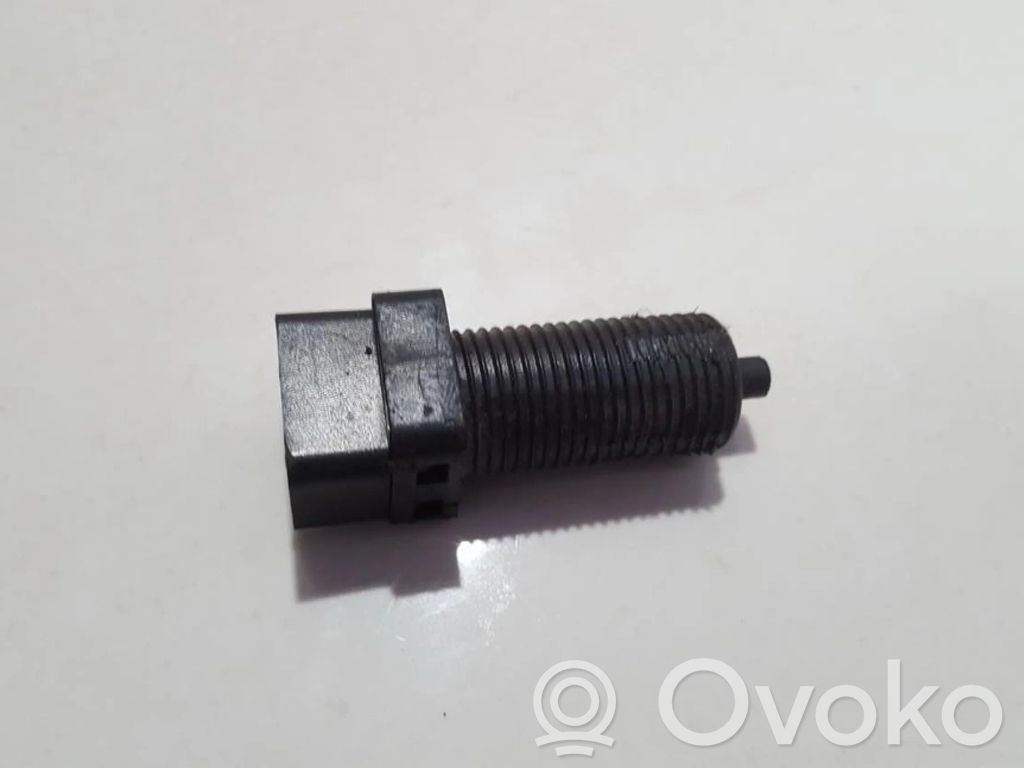 Interruptor sensor del pedal de freno   7700732503,7700732503