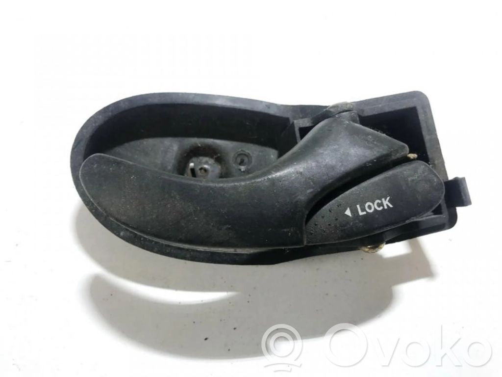 Ford Focus Front door interior handle 