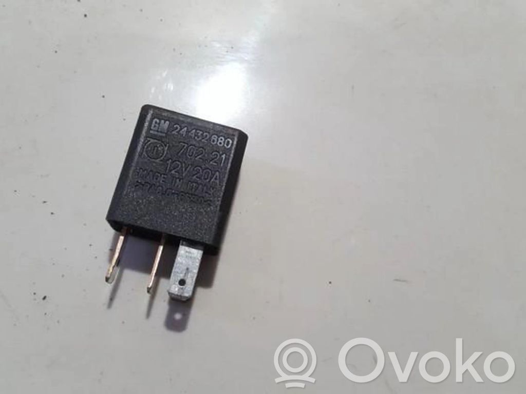 Opel Vectra B Alte relee 