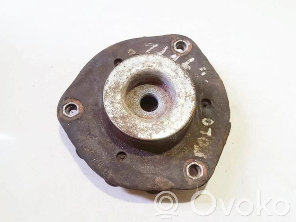 Volkswagen Polo Kierrejousen kiinnitys 