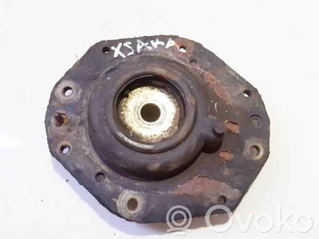 Citroen Xsara Supporto di montaggio della molla elicoidale 
