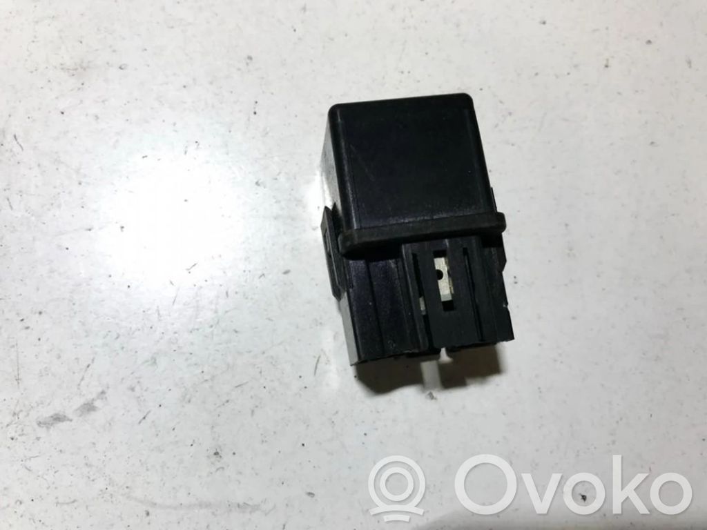 Volvo S40, V40 Alte relee