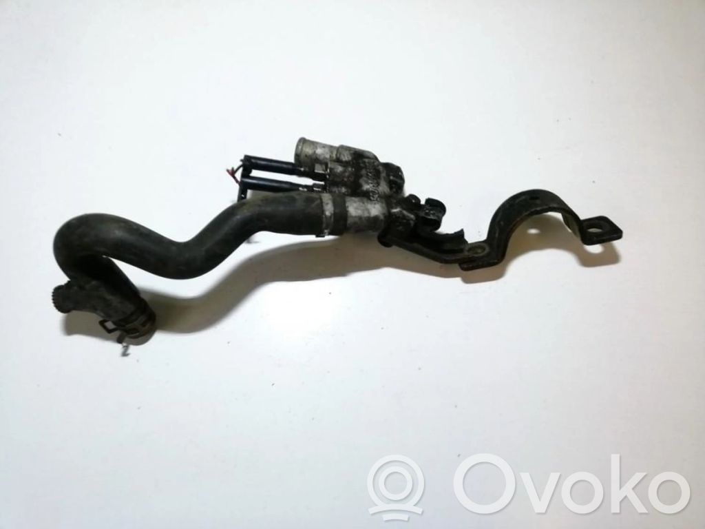 Volvo S40, V40 Tubo flessibile del liquido di raffreddamento del motore