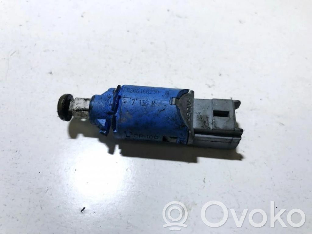 Renault Scenic II - Grand scenic II Interruptor sensor del pedal de freno