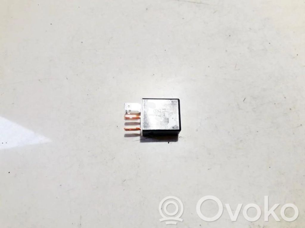 Otros relés   9098702012,1567000870,1567000870,9098702012