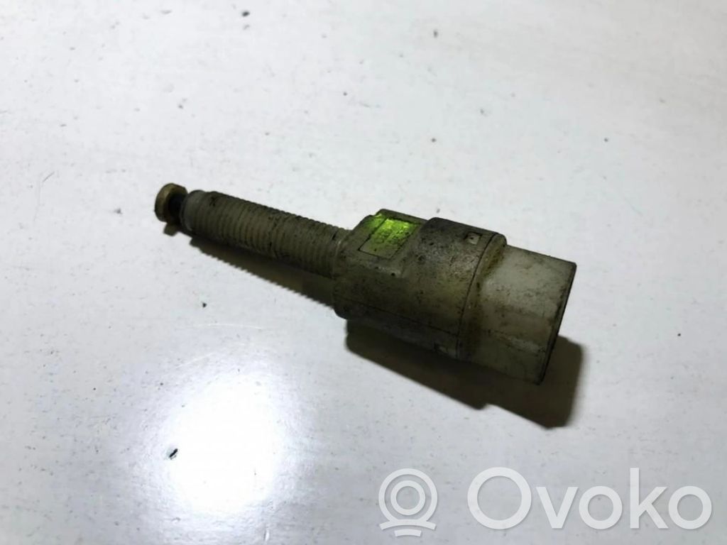 Interruptor sensor del pedal de freno   4A0945515A,4A0945515A