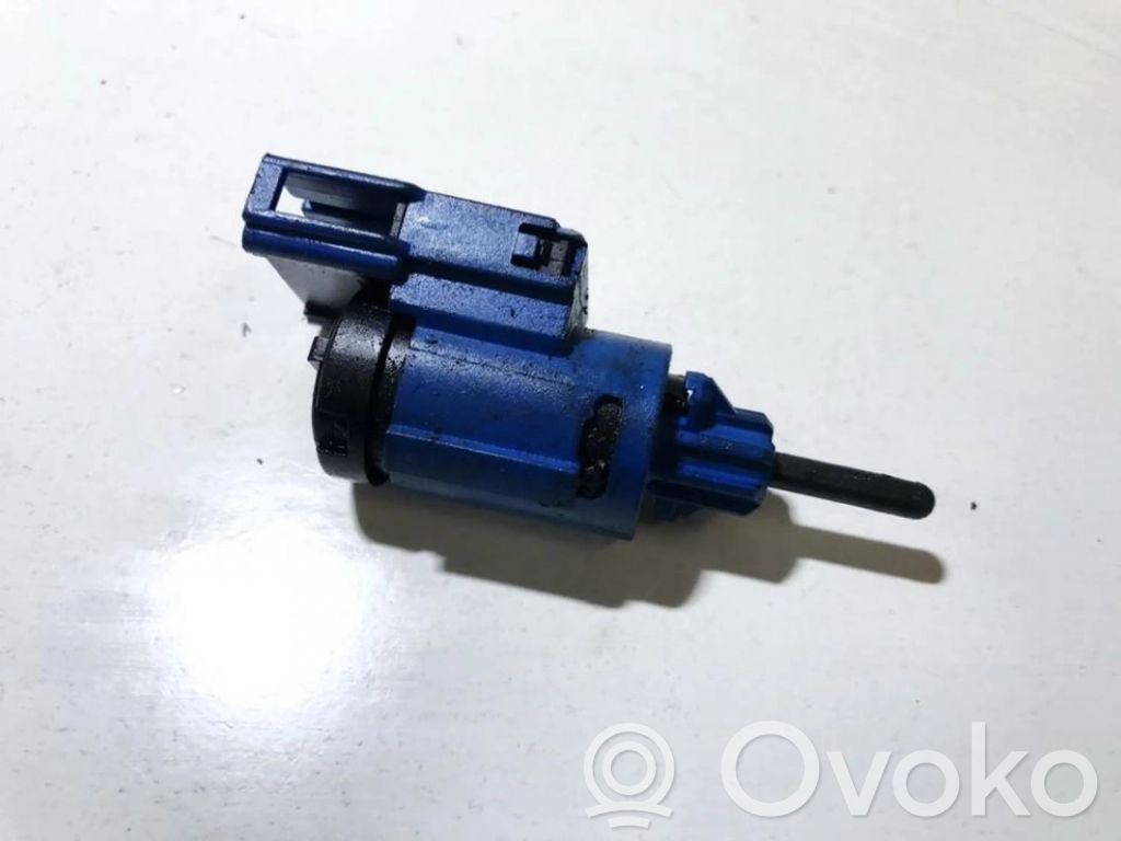 Audi A6 S6 C5 4B Interruttore del pedale del freno 