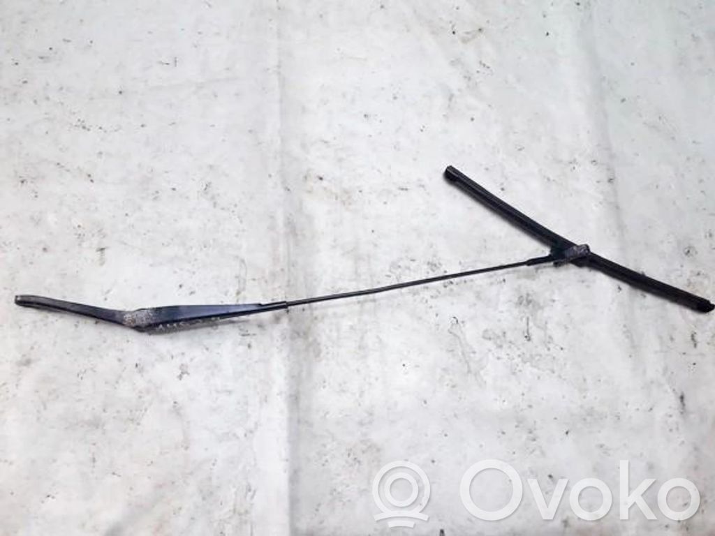 Wischerarm vorne   4M5117526CB,4M5117526CB,17526,4M51,4M5117526CB