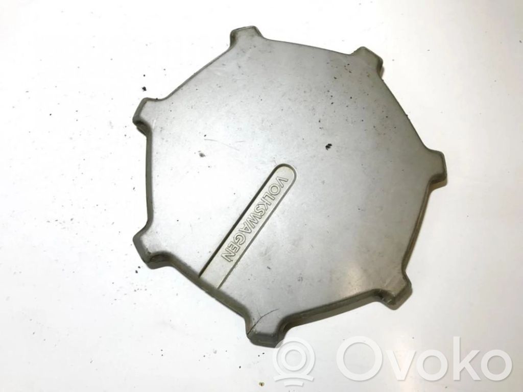 Volkswagen PASSAT B4 Borchia ruota originale 