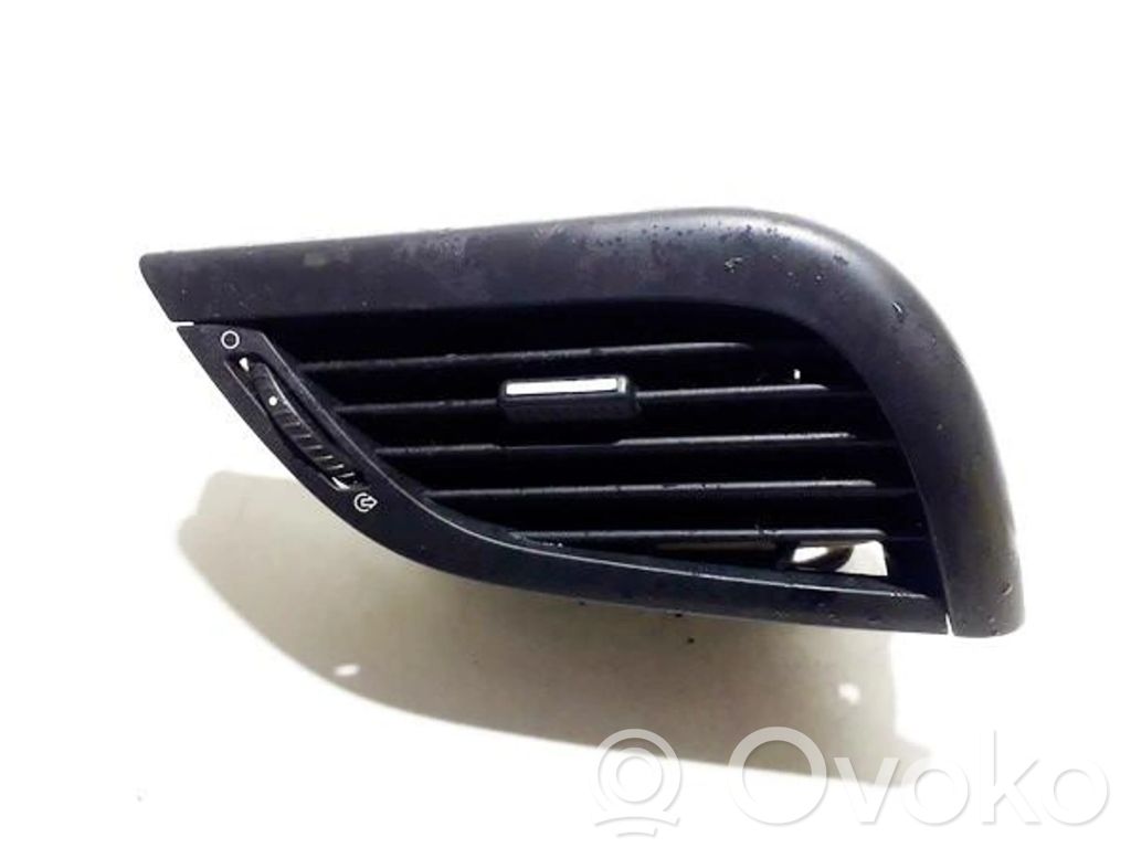 Peugeot 207 Rejilla de ventilación central del panel 