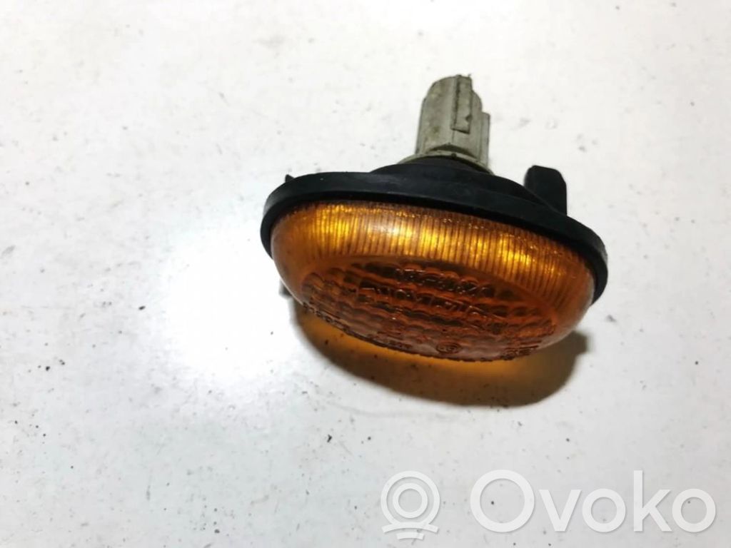 Hyundai Sonata Indicatore di direzione del parafango anteriore