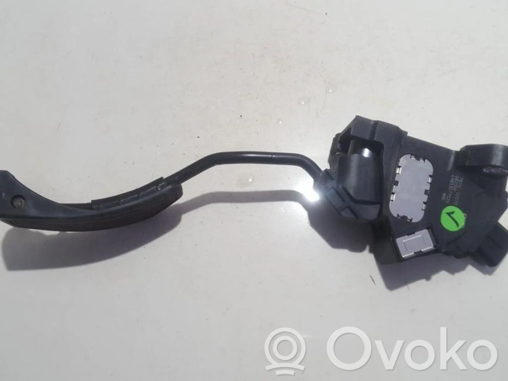 Toyota Auris 150 Gaspedal 