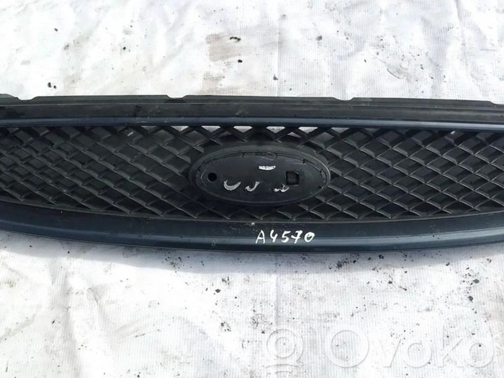 Ford Focus Grilă față 