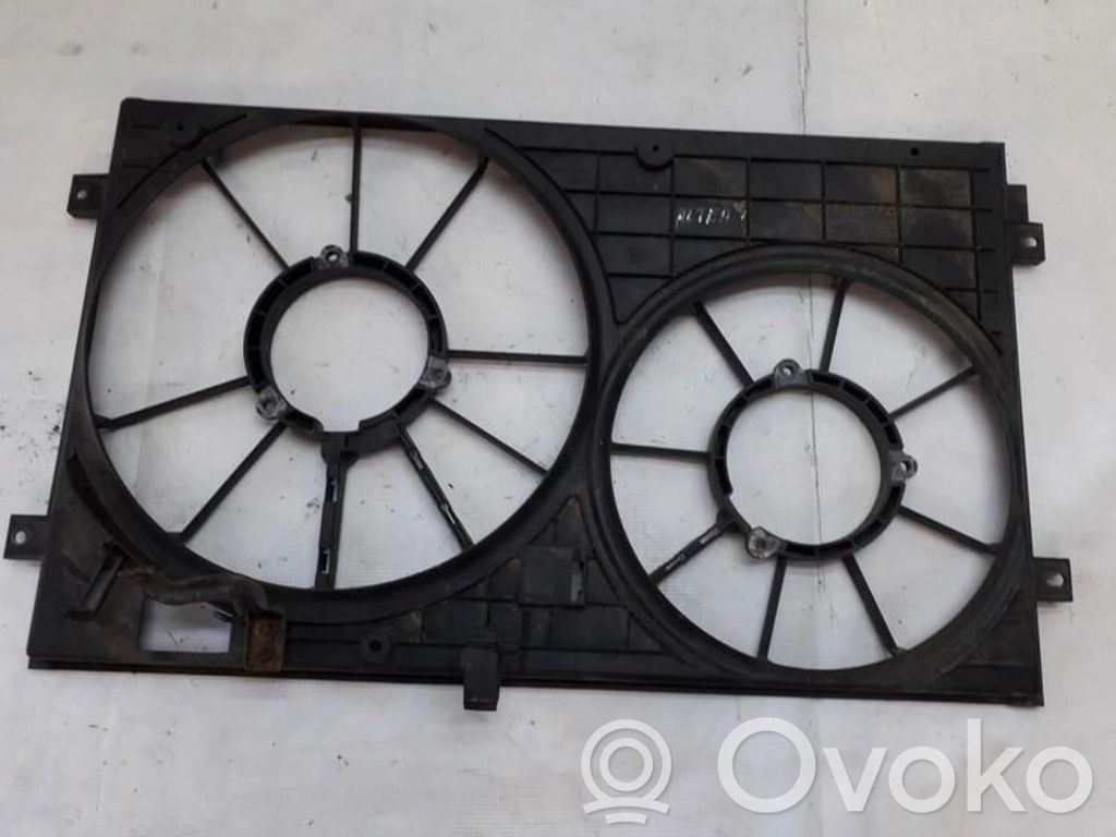Volkswagen Golf V Convogliatore ventilatore raffreddamento del radiatore