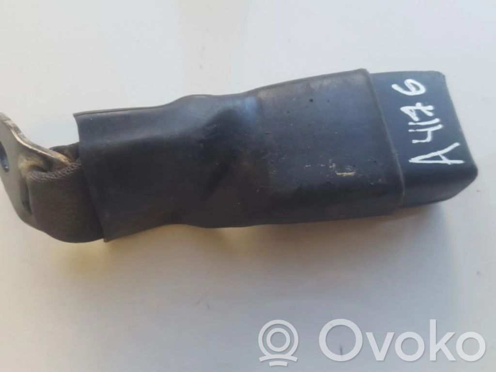 Subaru Outback Bridă fixare centură de siguranță spate 