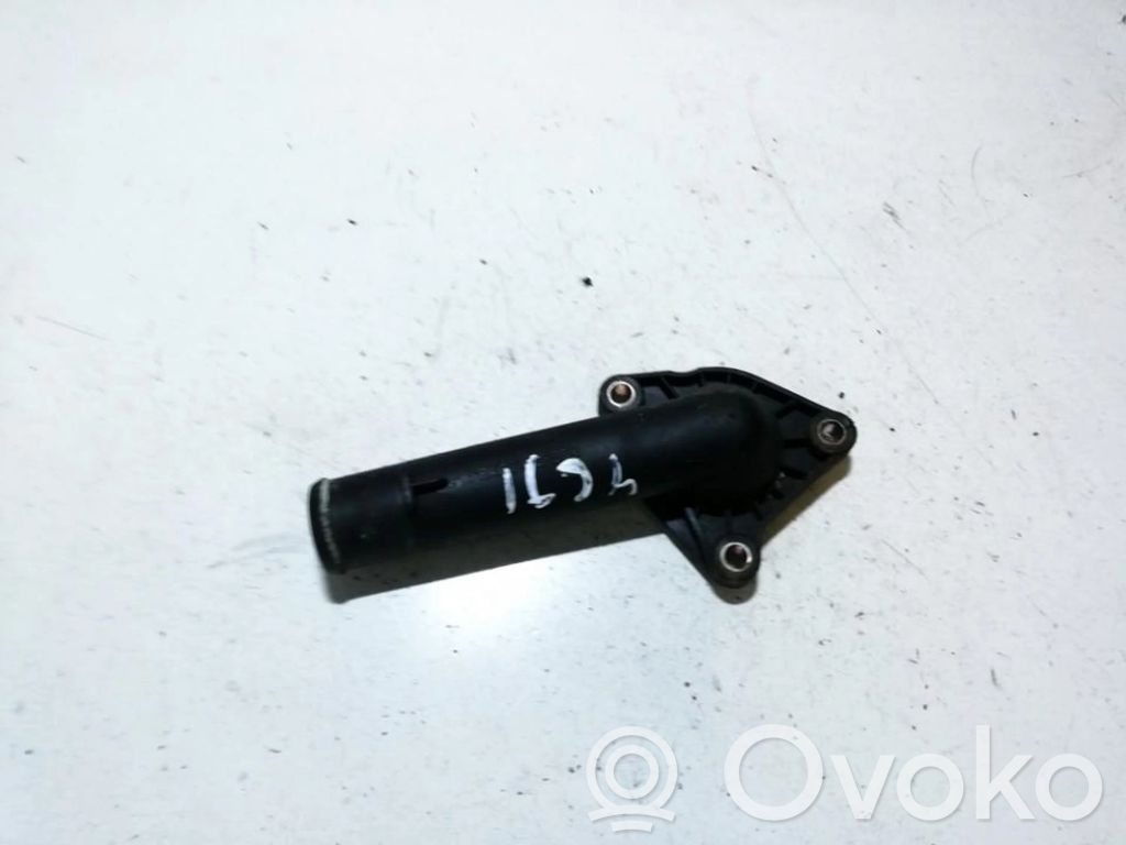 Engine coolant pipe/hose