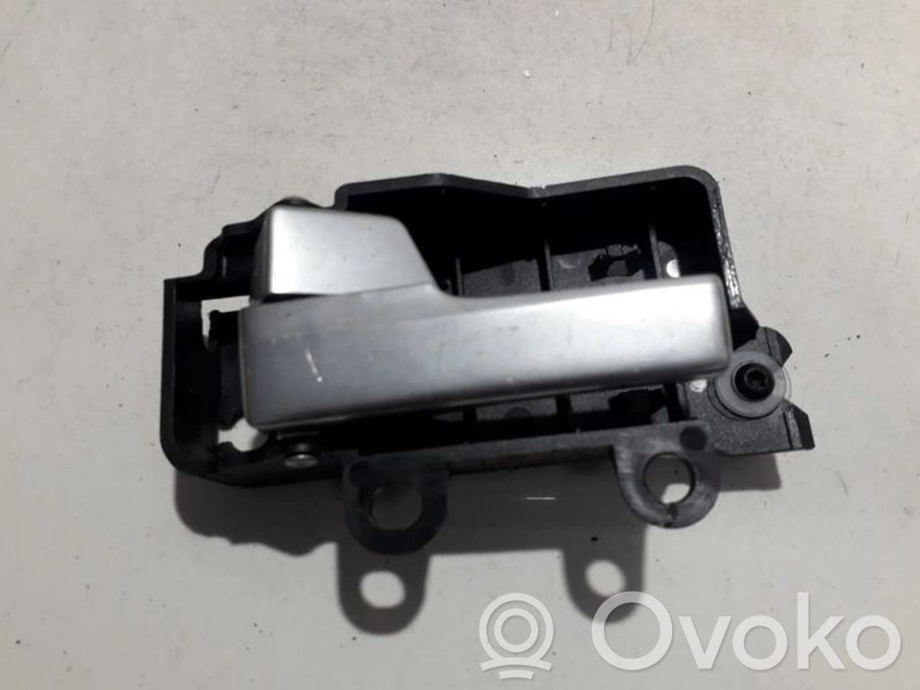 Ford Kuga I Manecilla interna puerta delantera 