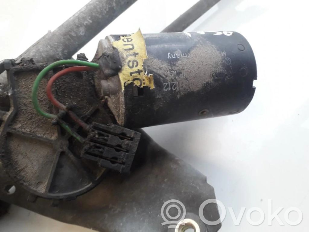 Volkswagen Golf III Moteur d'essuie-glace