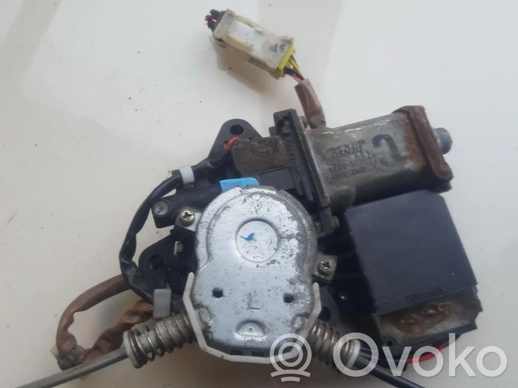 Mitsubishi Galant Motor macara geam ușă spate 