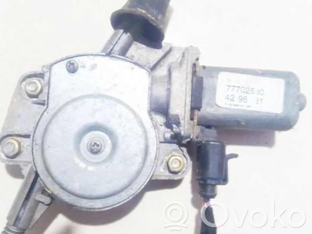 Fiat Bravo - Brava Motor del regulador de la ventanilla de la puerta delantera 