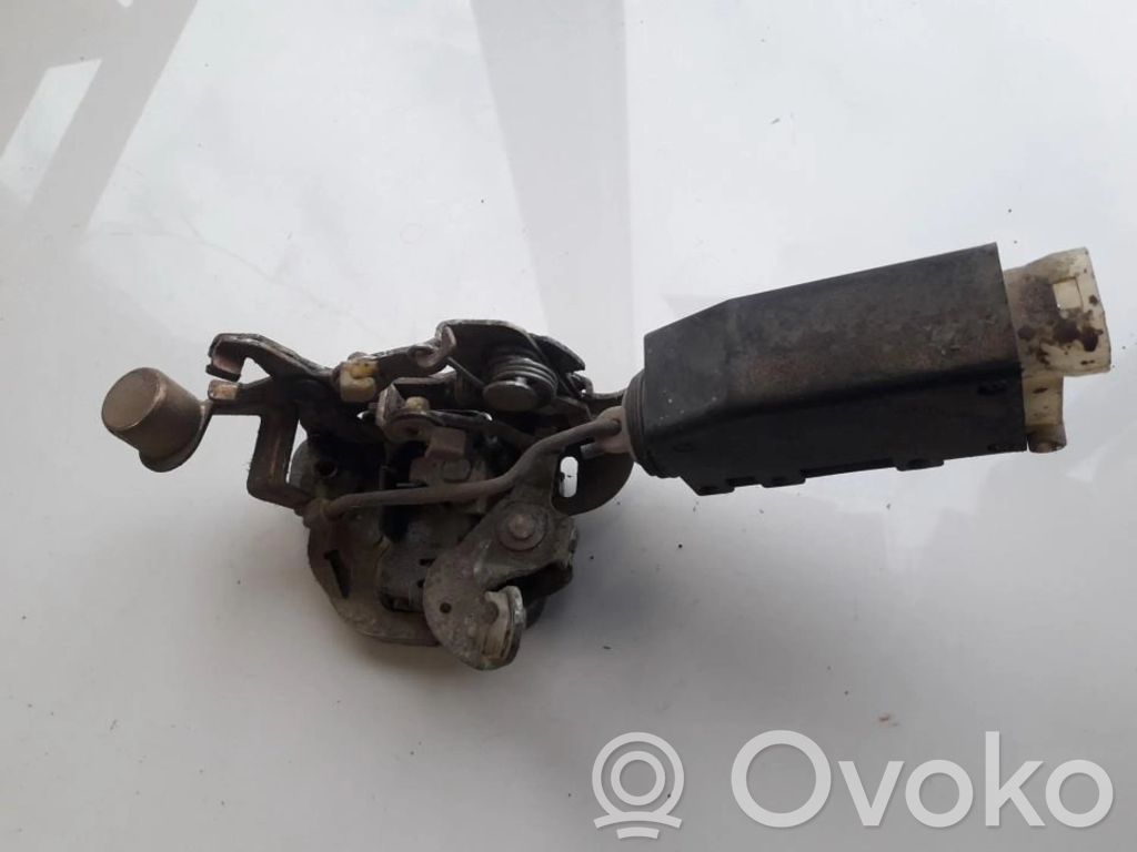 Opel Astra F Zamek drzwi tylnych 