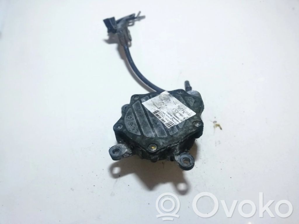 Toyota Avensis T250 Pompa a vuoto 