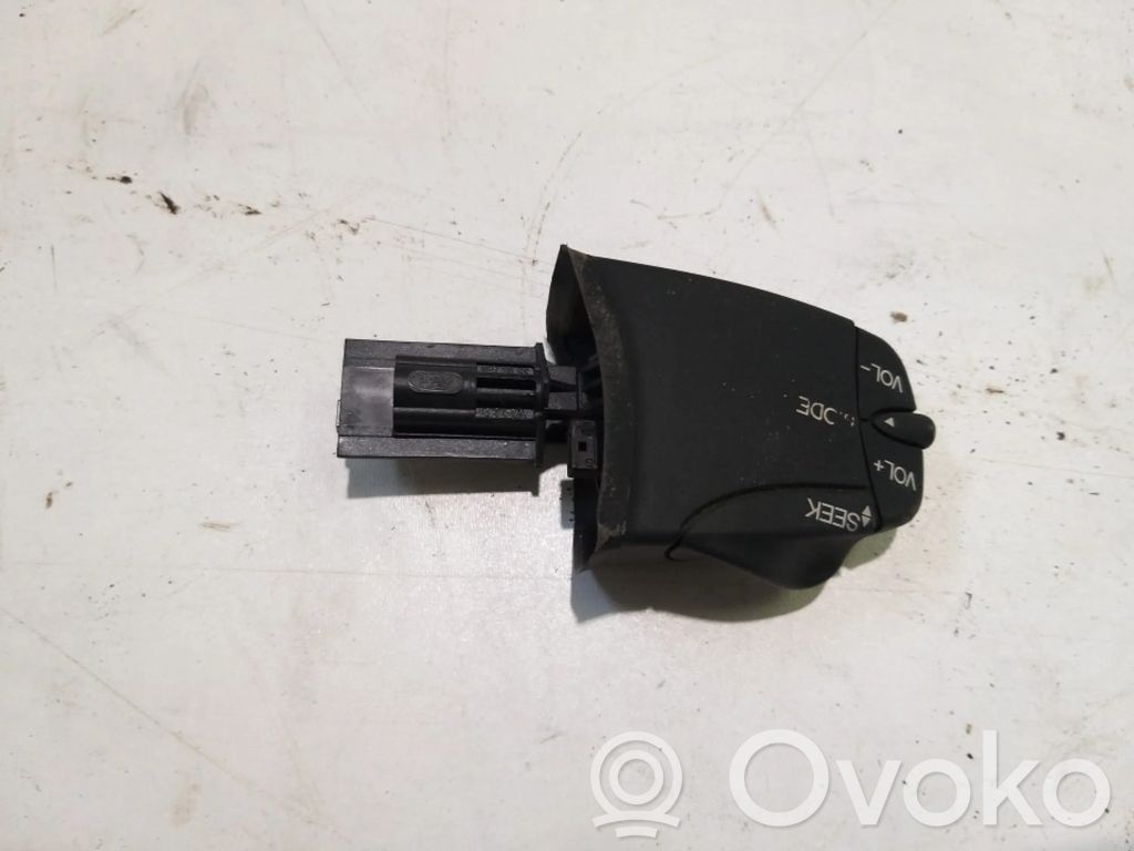 Ford Mondeo Mk III Comutator/buton multifuncțional 