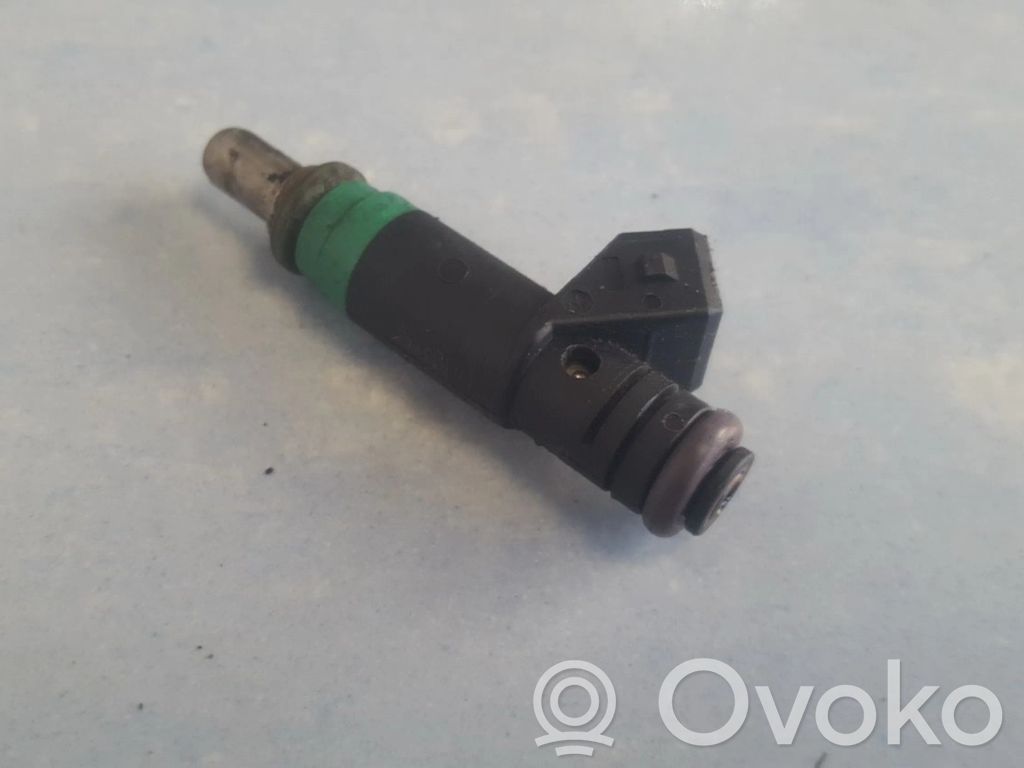 Volvo S40, V40 Inyector de combustible 
