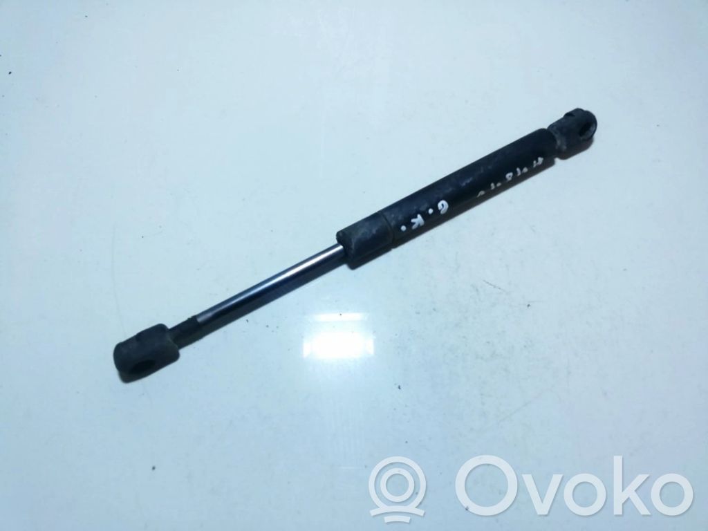 Volkswagen PASSAT B5 Ammortizzatore portellone posteriore/bagagliaio 