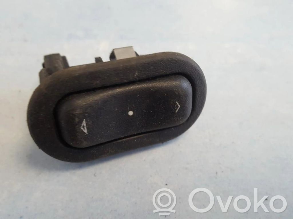 Opel Astra F Comutator comandă geamuri electrice 